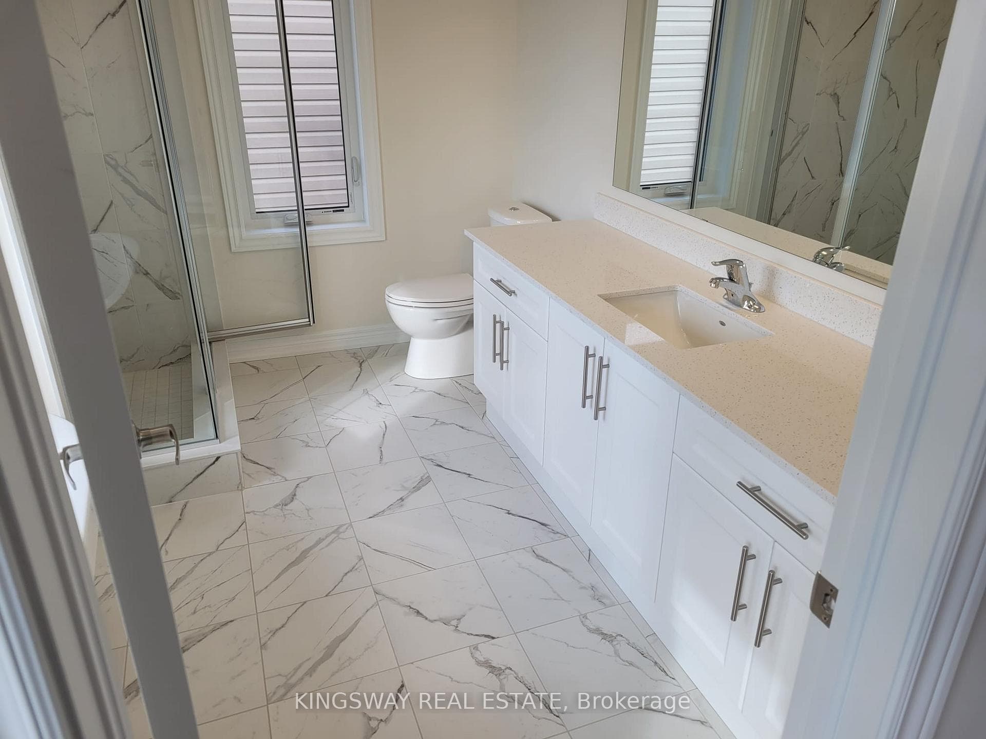 524 Beckview Crescent photo 14