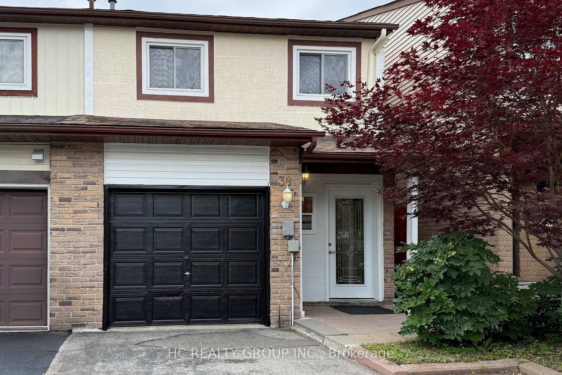 38 John Stoner Drive photo 2