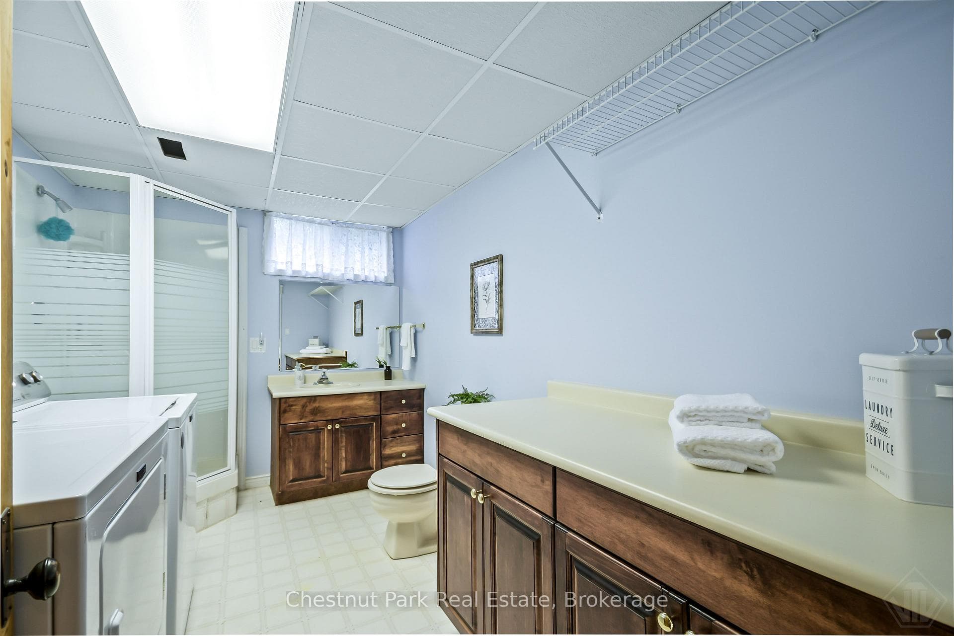 LL 3 piece bath + laundry
