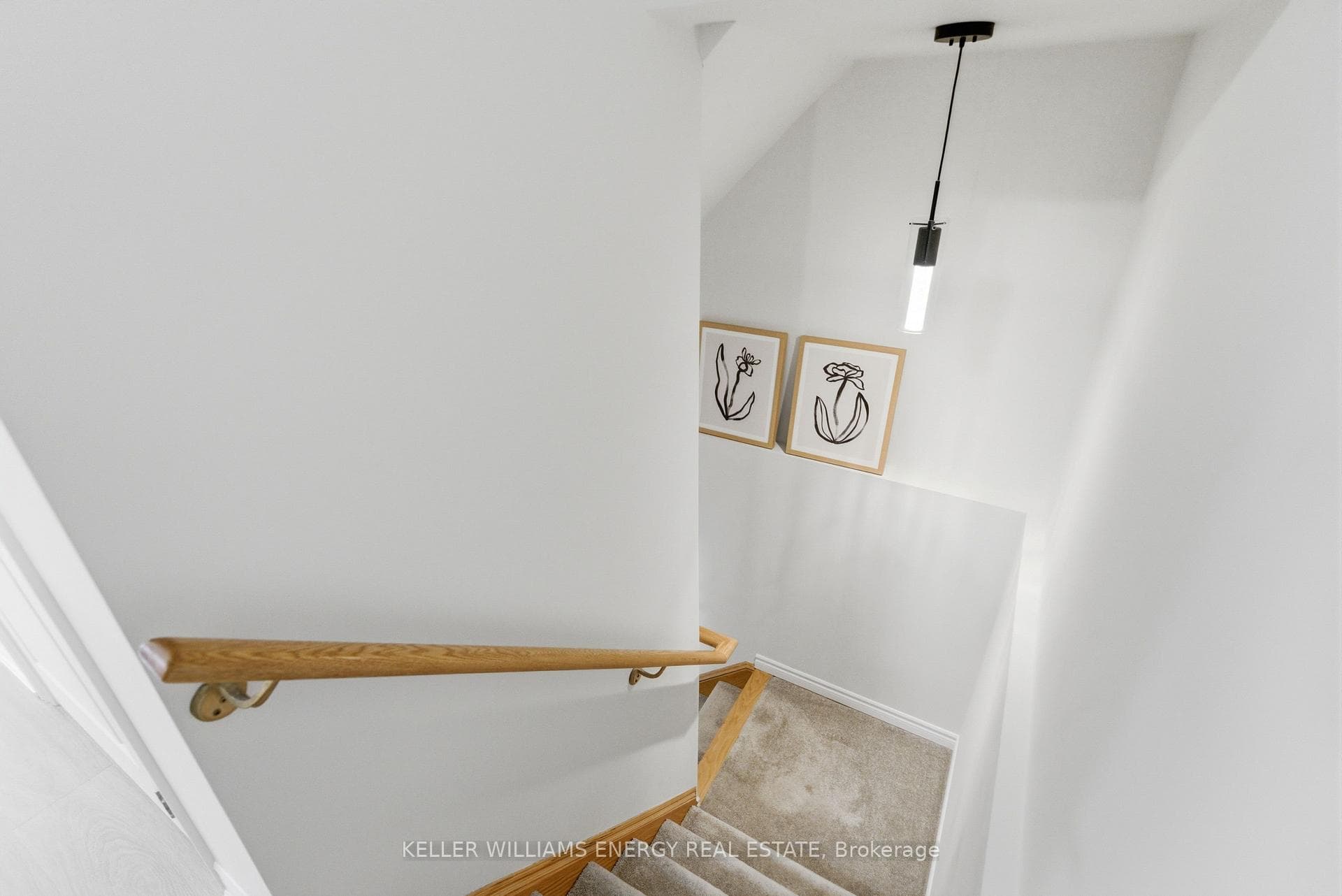 475 Beresford Path Unit 7 photo 18