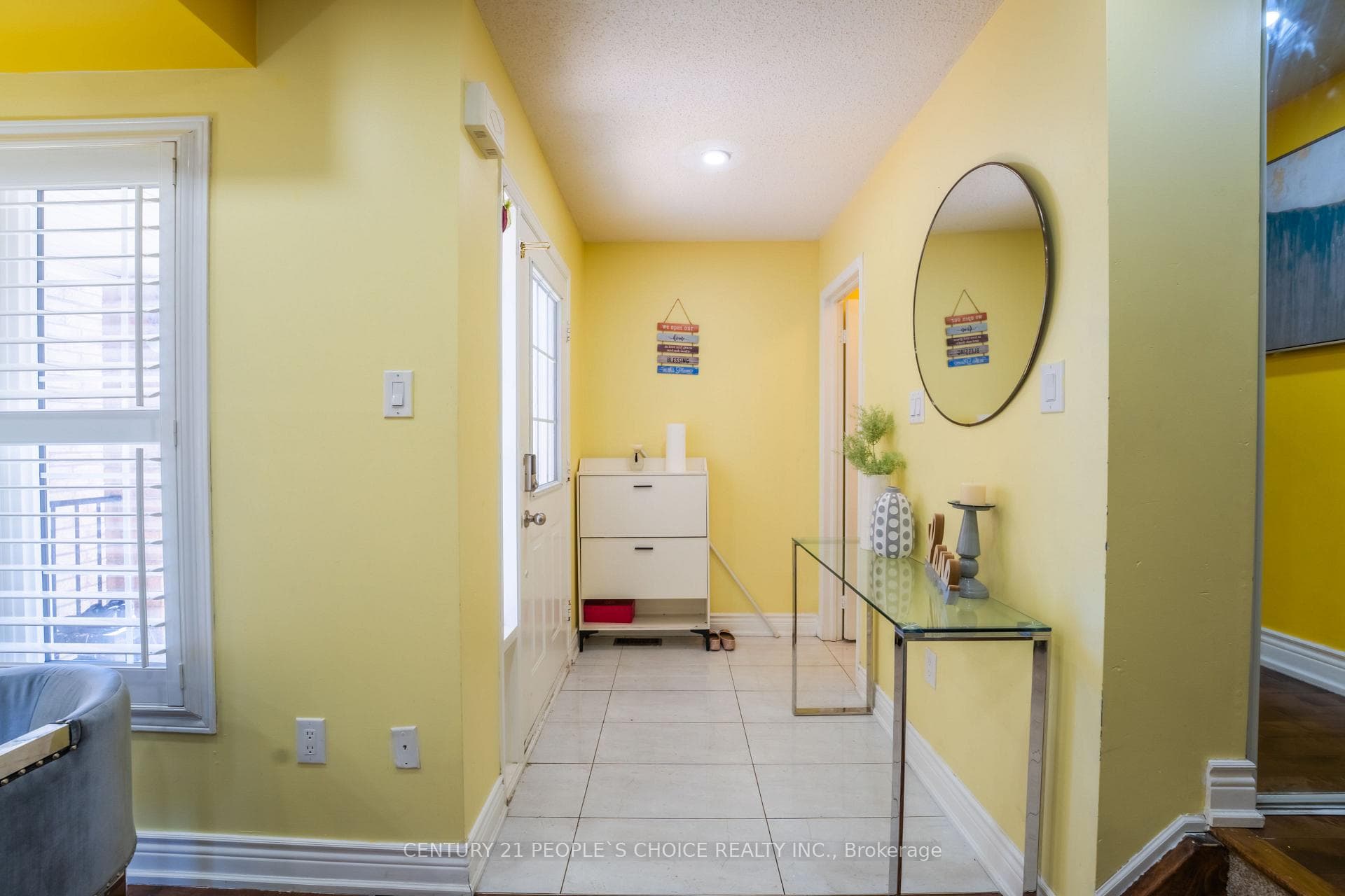 32 Summerdale Crescent photo 6