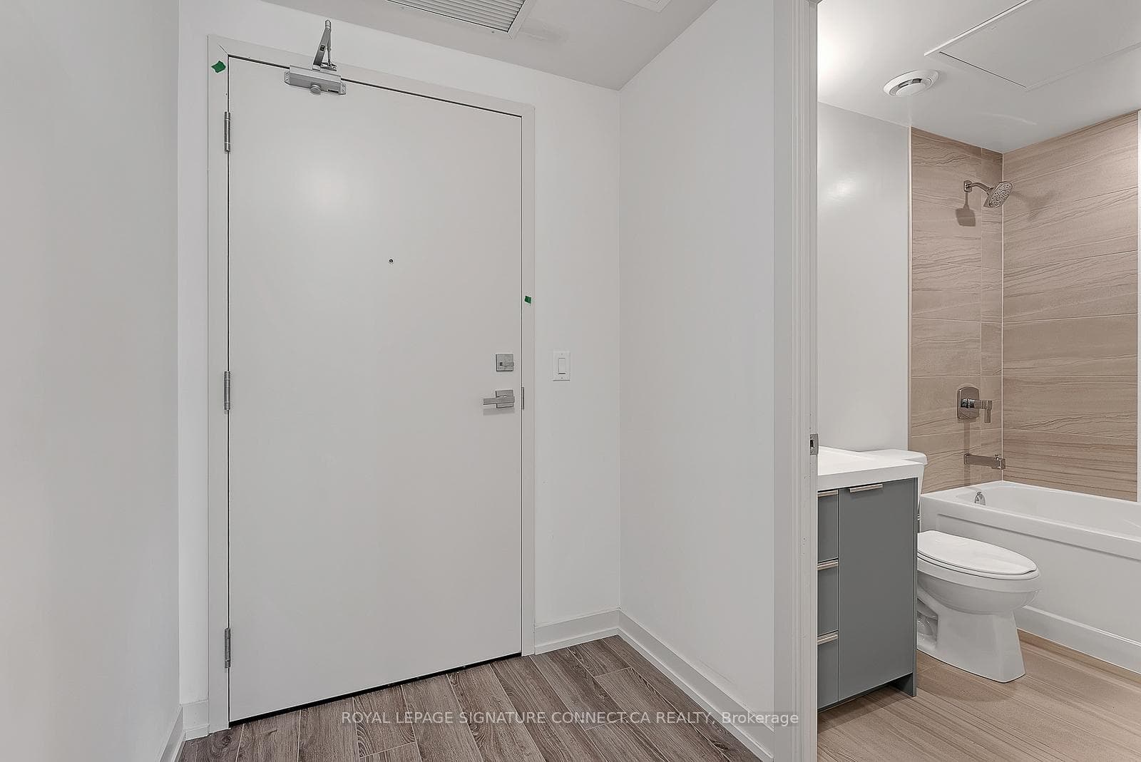 90 Glen Everest Road Unit 706 photo 3