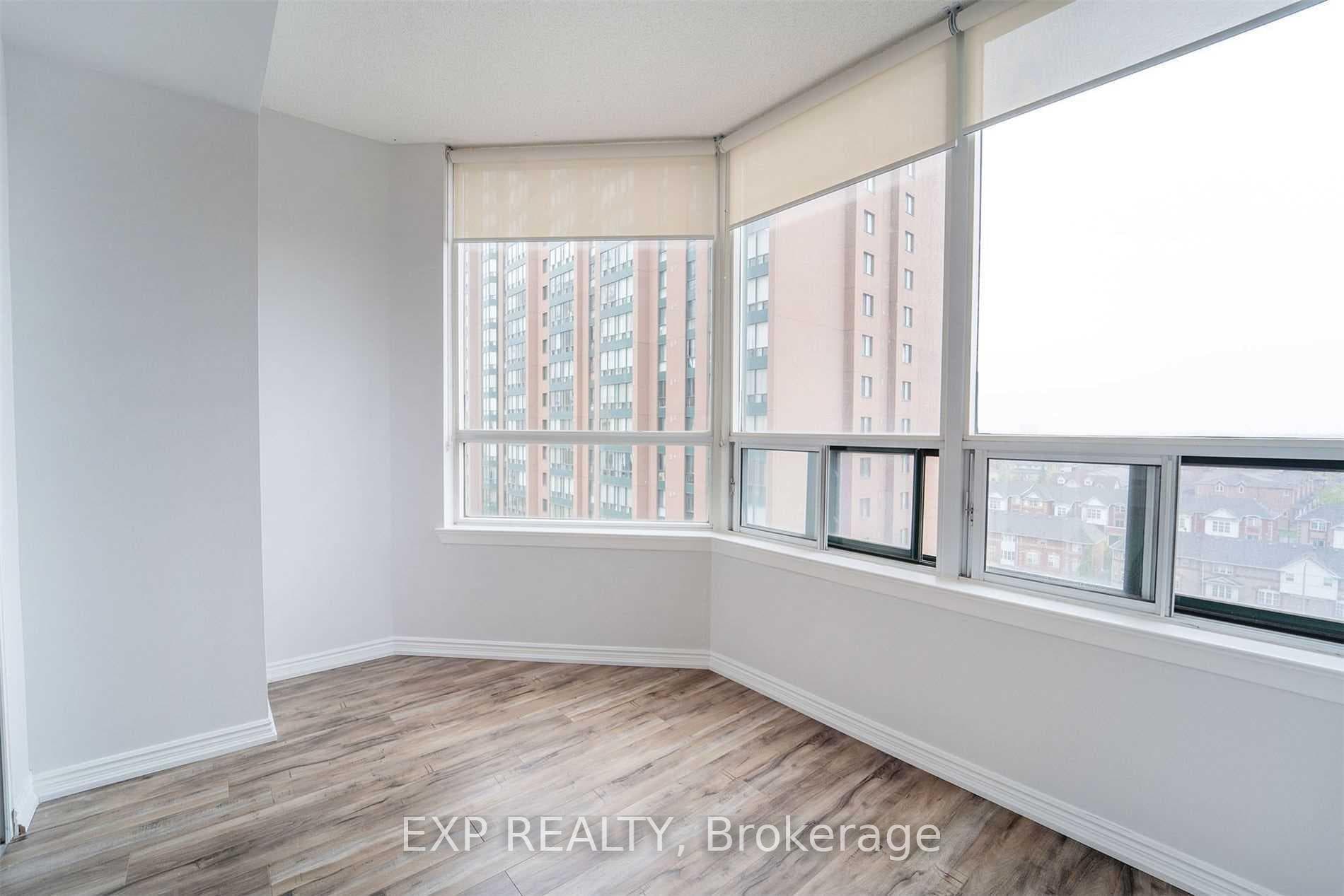 135 Hillcrest Avenue Unit 805 photo 9