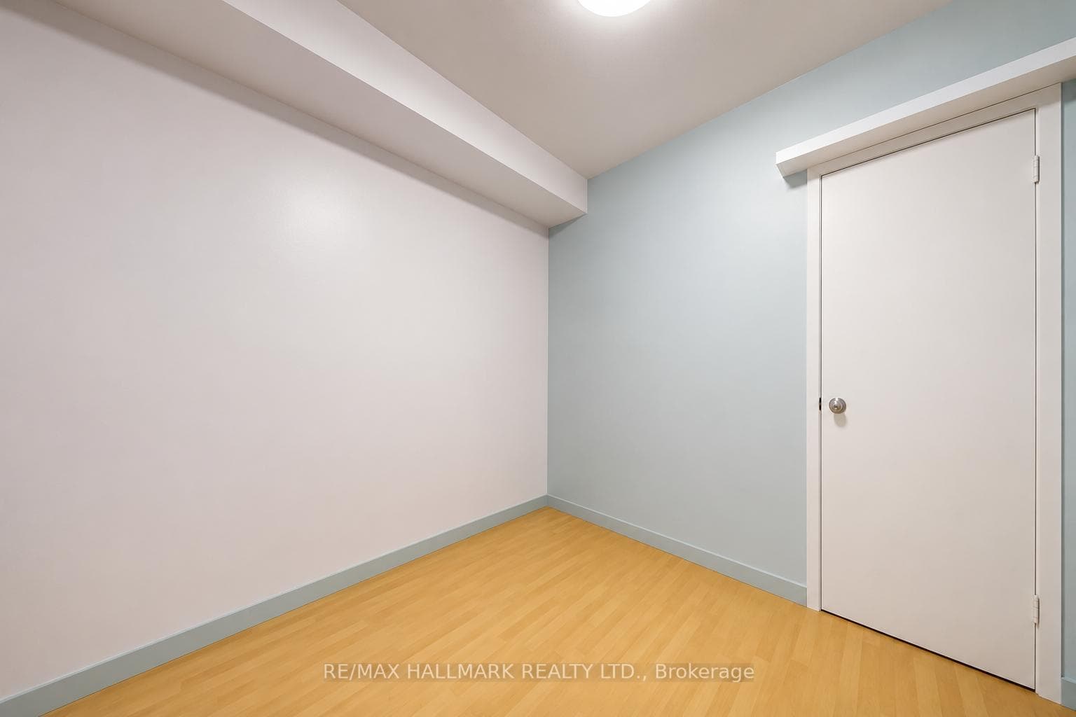 275 Manse Road Unit 66 photo 31