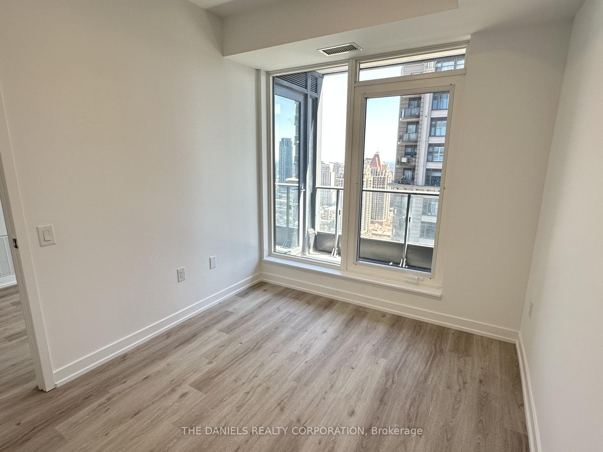 395 Square One Drive Unit 3206 photo 9