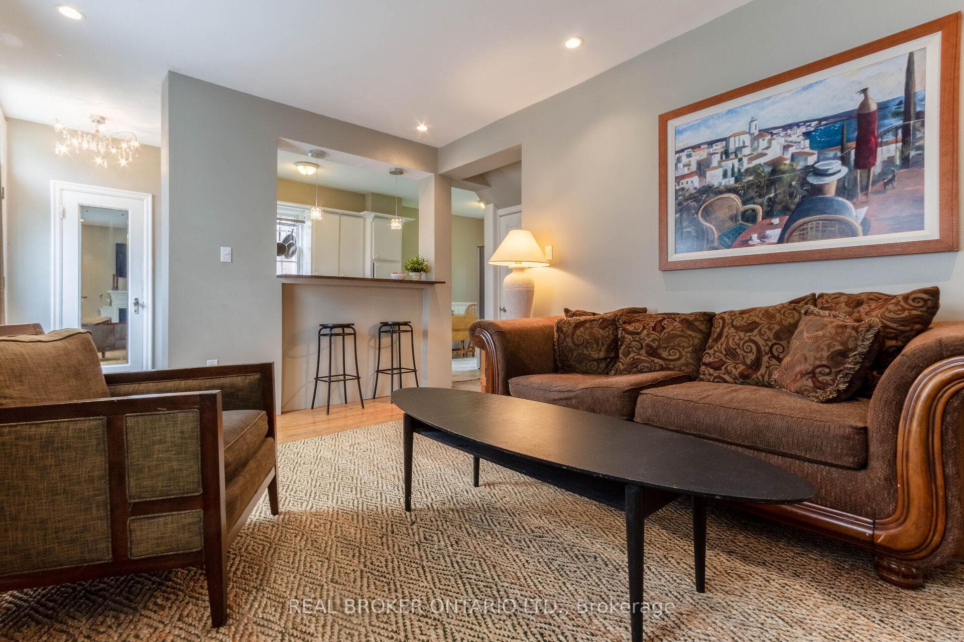 133 Bond Street photo 9