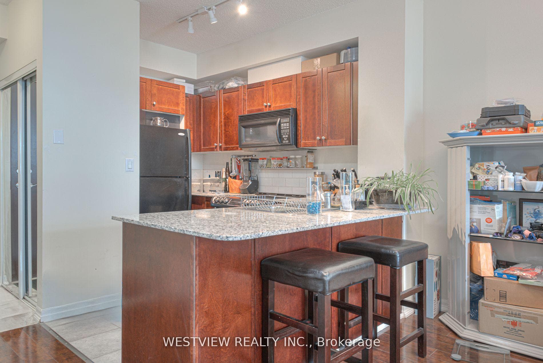1359 Rathburn Road Unit 1708 photo 5
