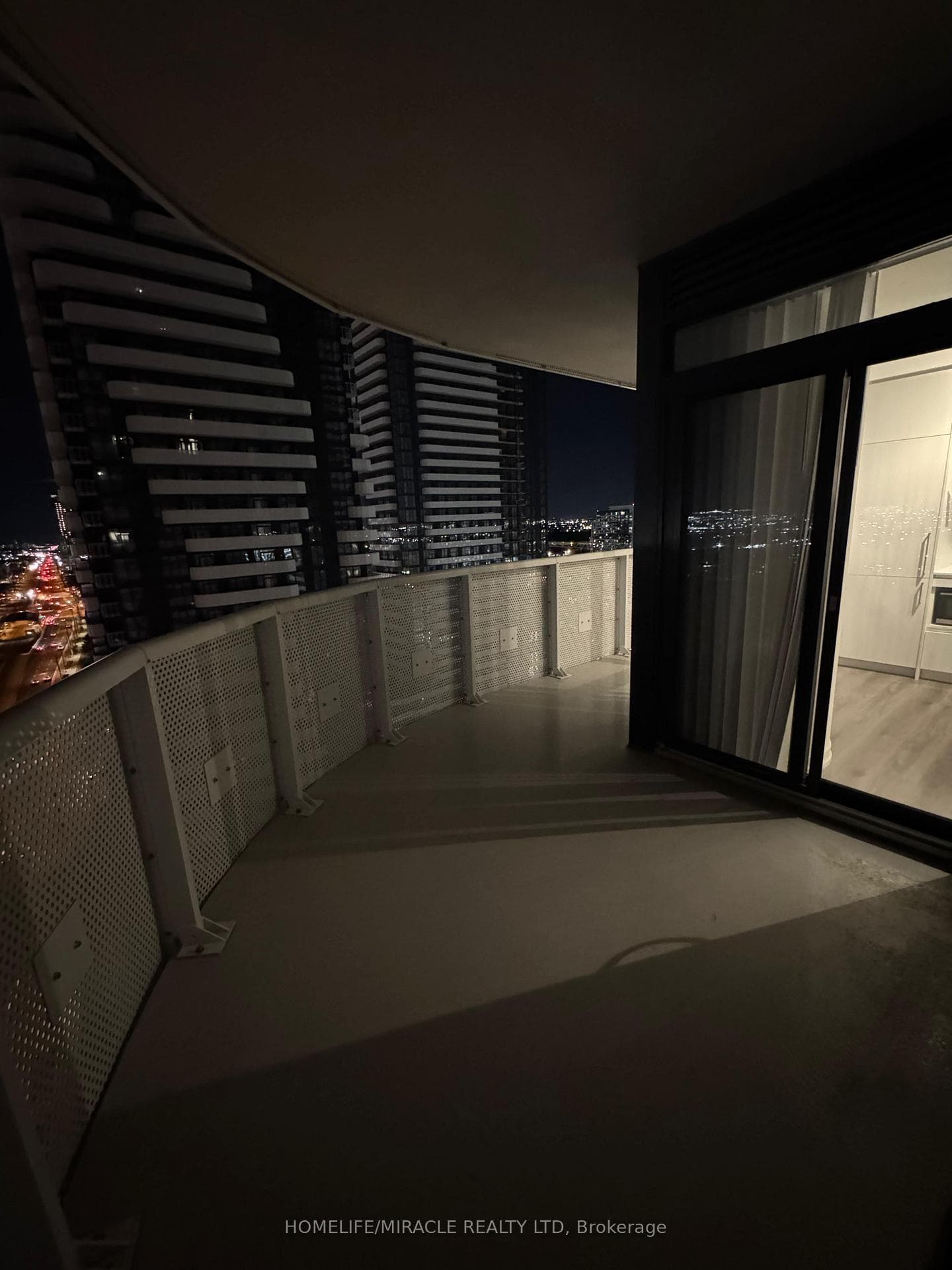 225 Commerce Street Unit 2012 photo 13