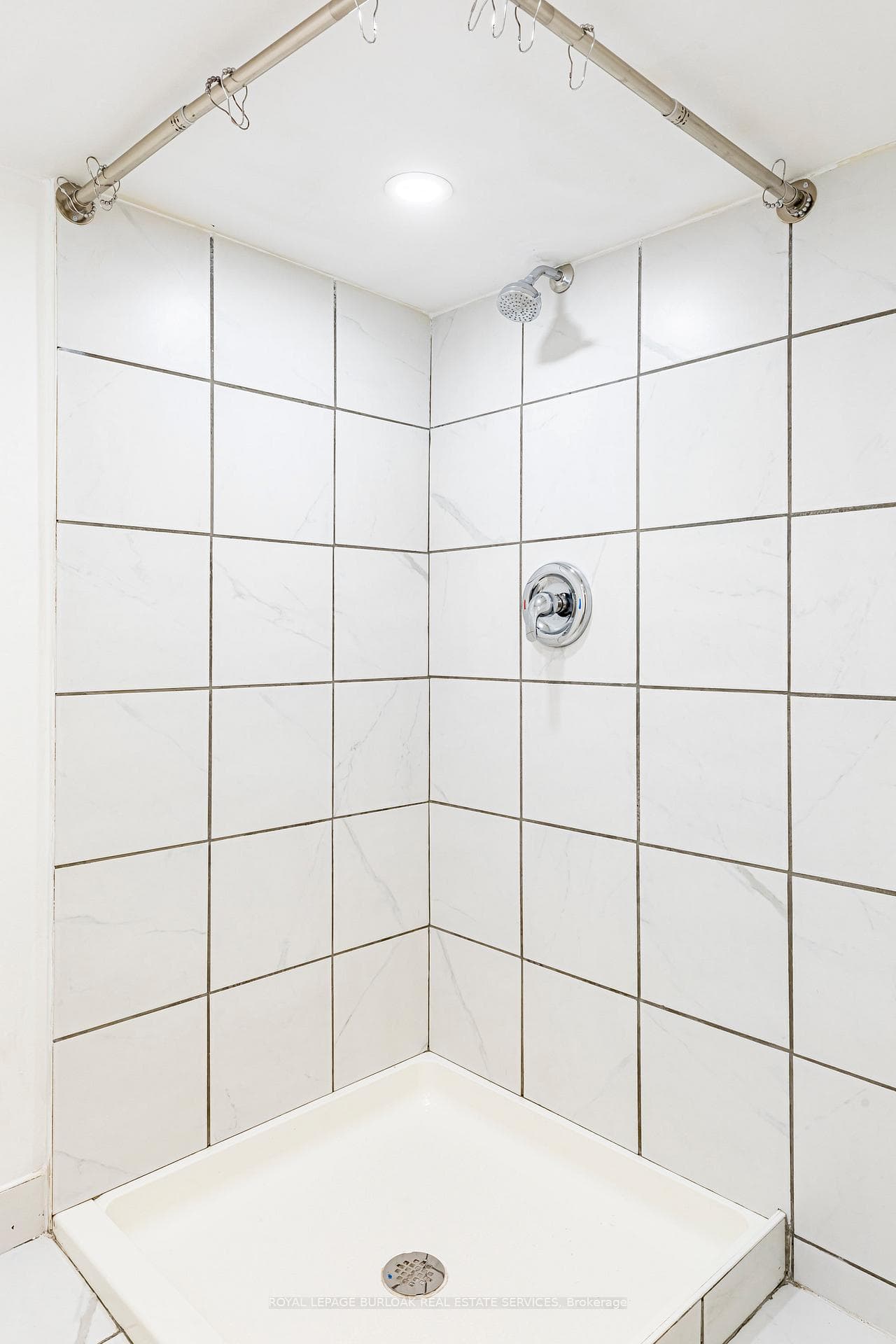 22 Myrtle Avenue photo 14