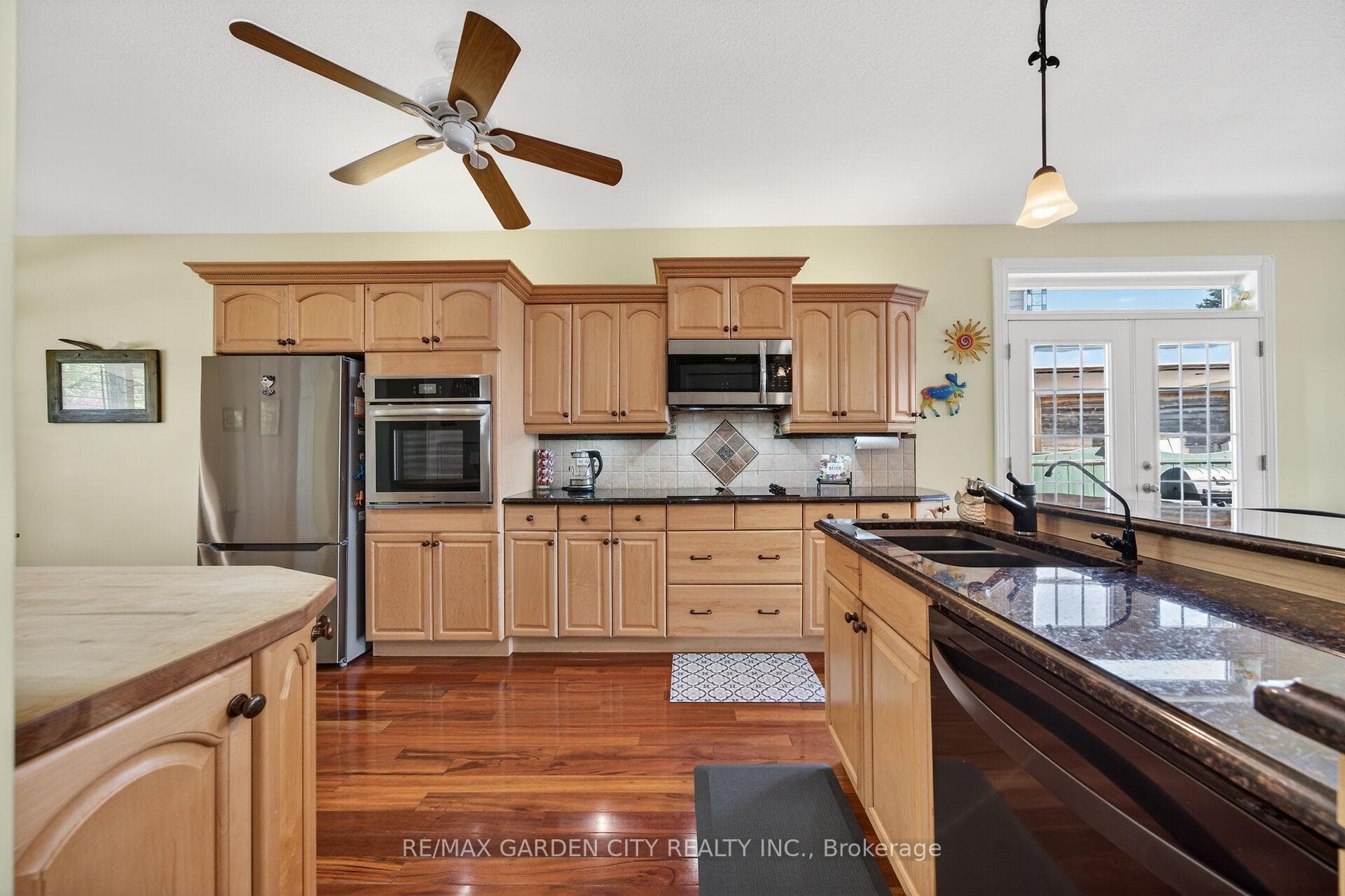 3328 DUSTAN Street photo 9
