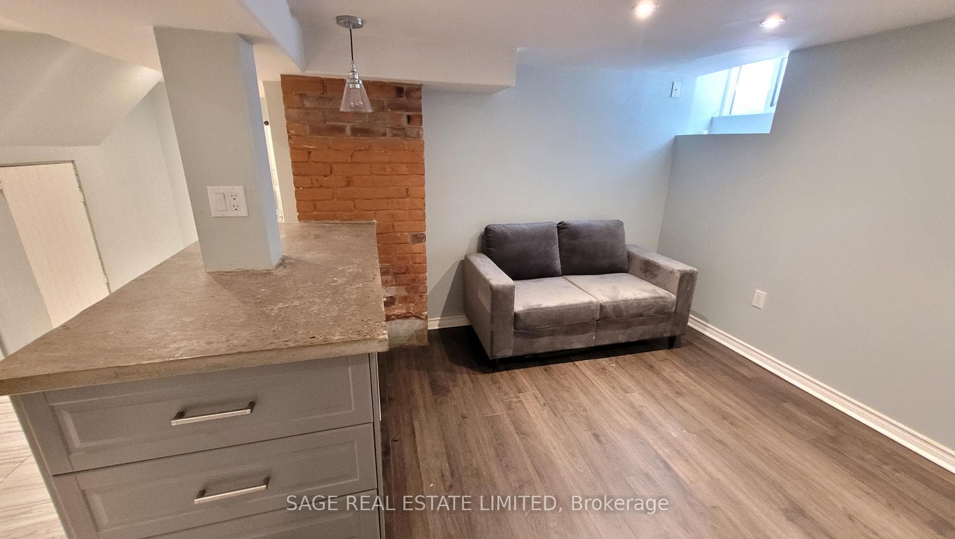 9 Wright Avenue Unit BSMT photo 9