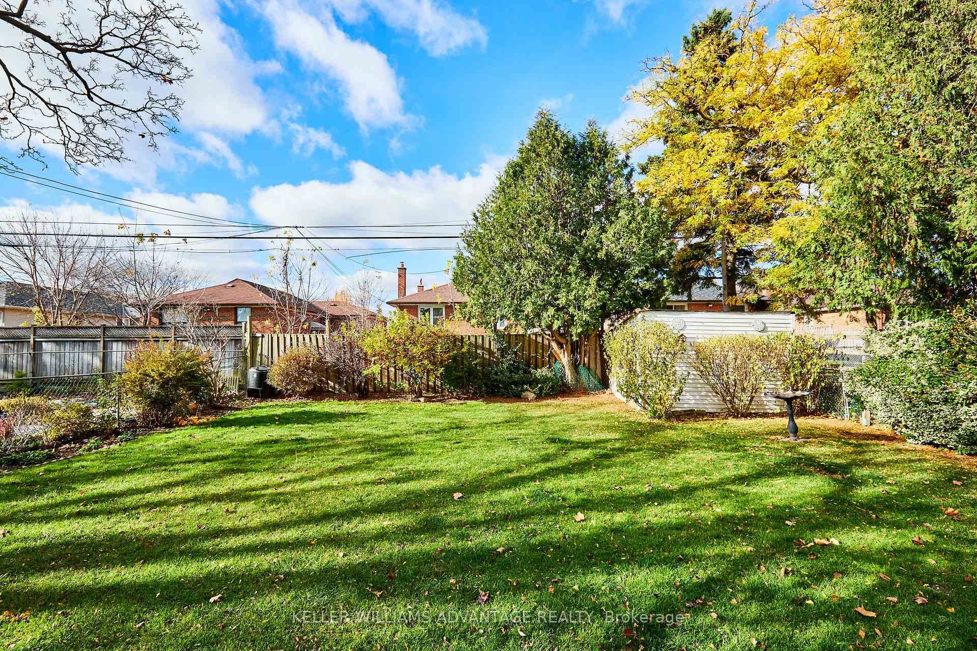 20 Perivale Crescent photo 32