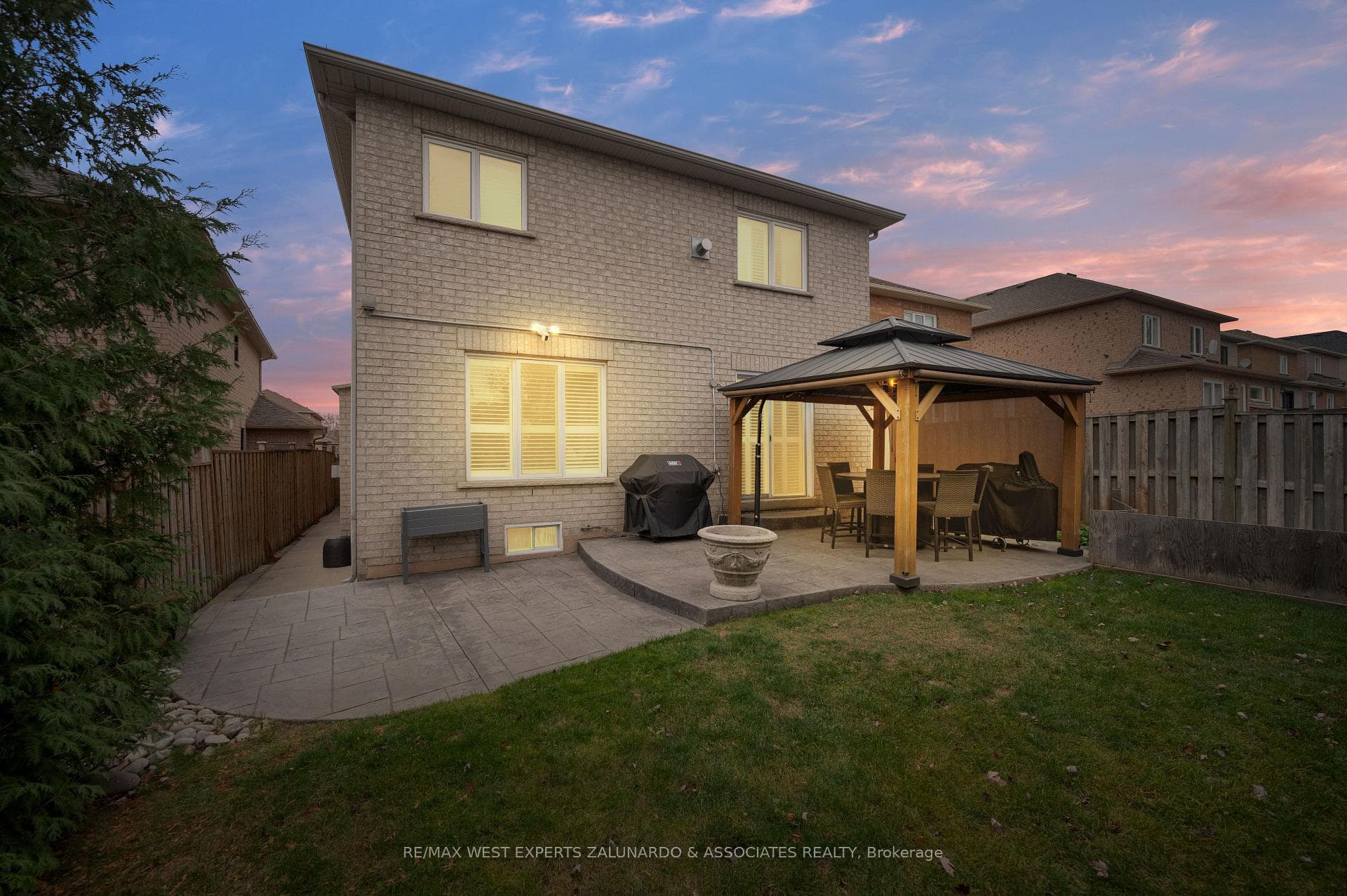 59 Forest Fountain Drive photo 36