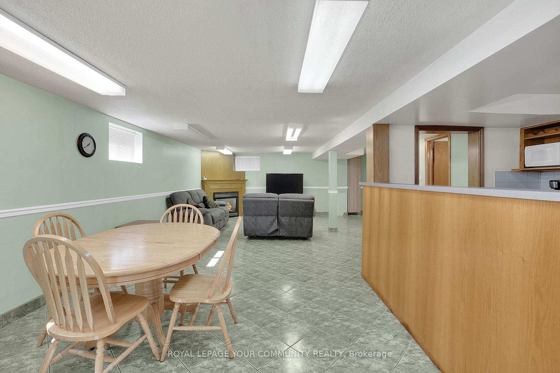 100 North Carson Street photo 25