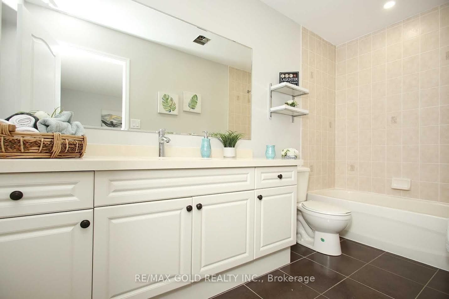 19 Betterton Crescent photo 11