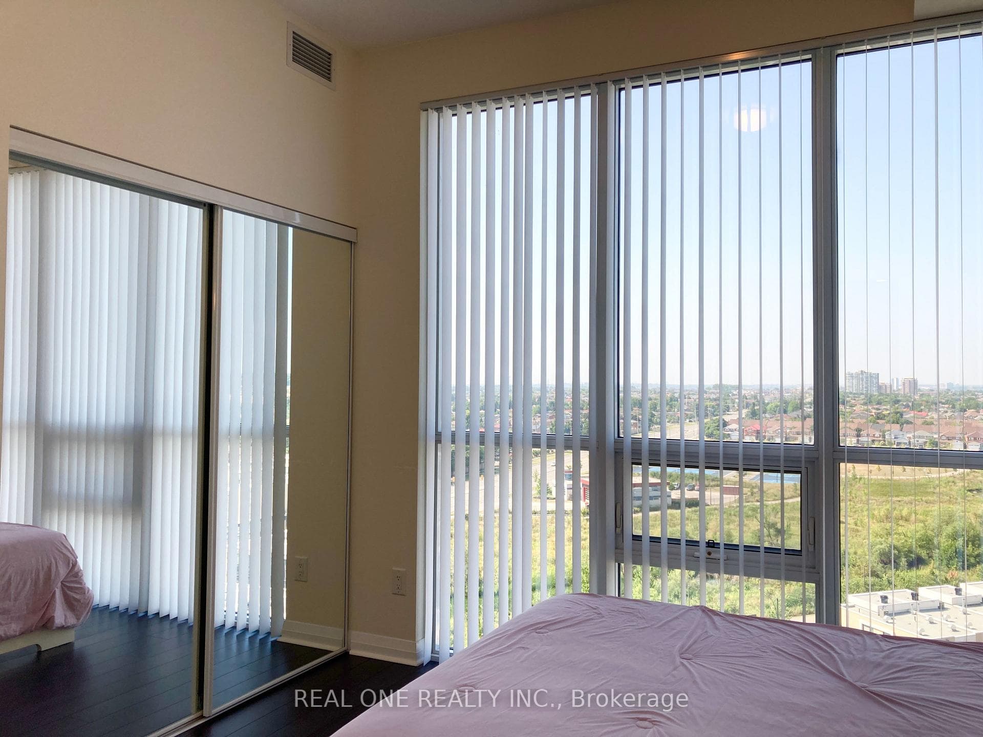 5025 Four Springs Avenue Unit 1007 photo 10