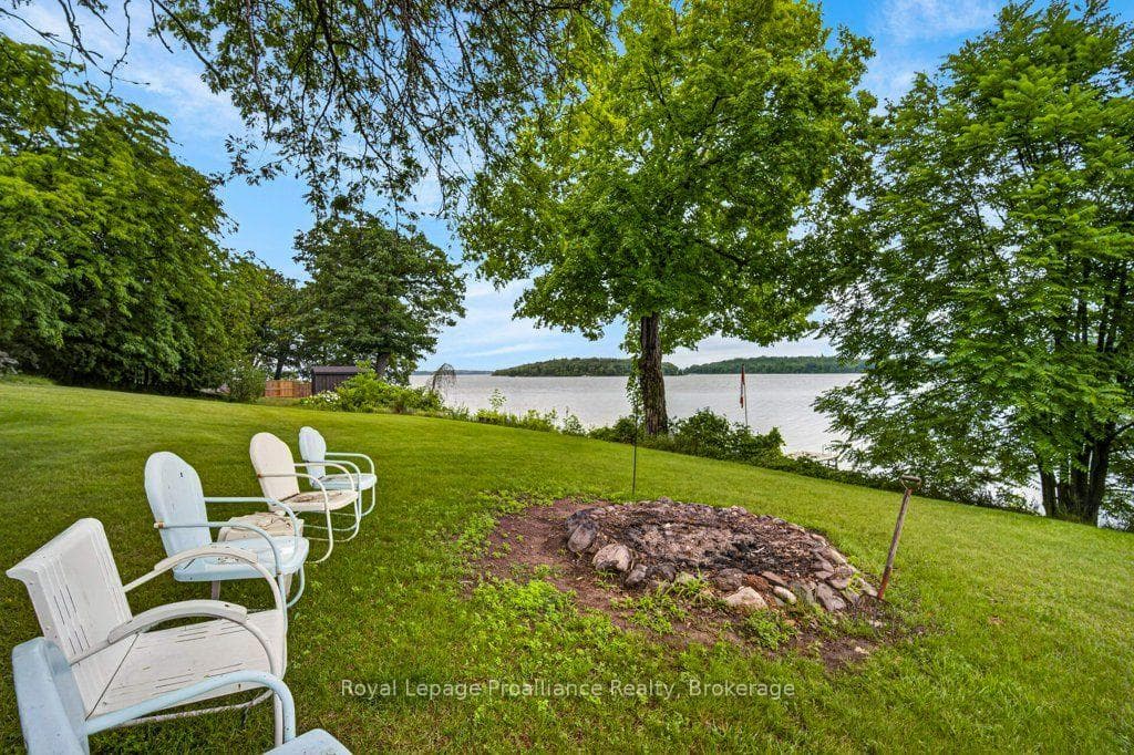 8477 Shearer Point Road photo 31