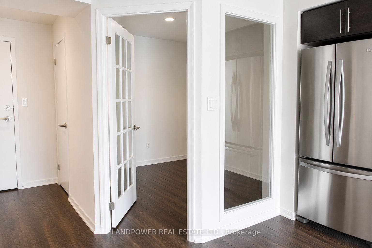 400 Adelaide Street Unit 1510 photo 14