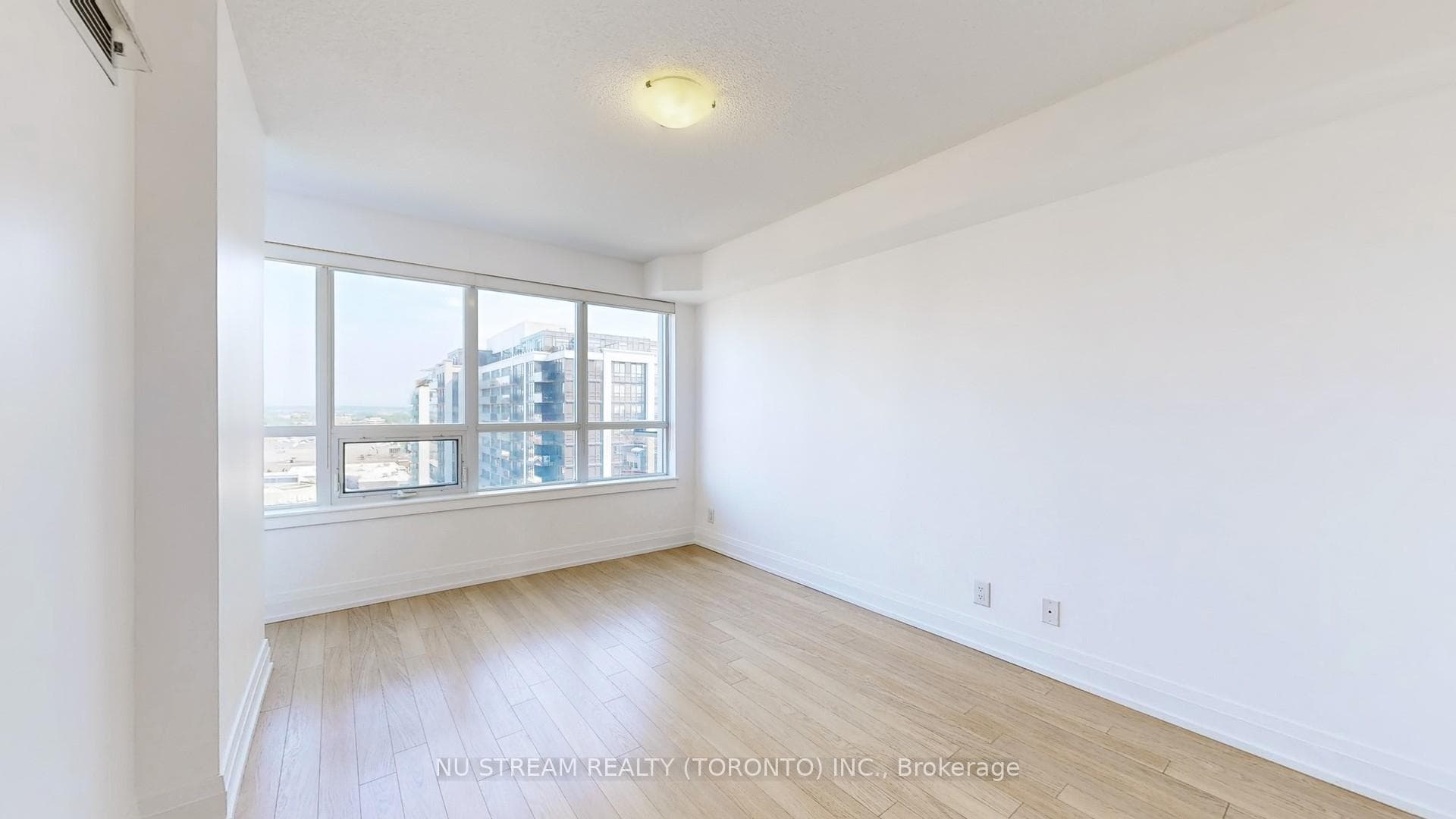 1060 Sheppard Avenue Unit 1218 photo 16