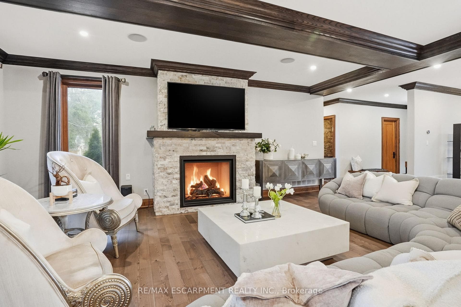 630 Kedleston Way photo 8