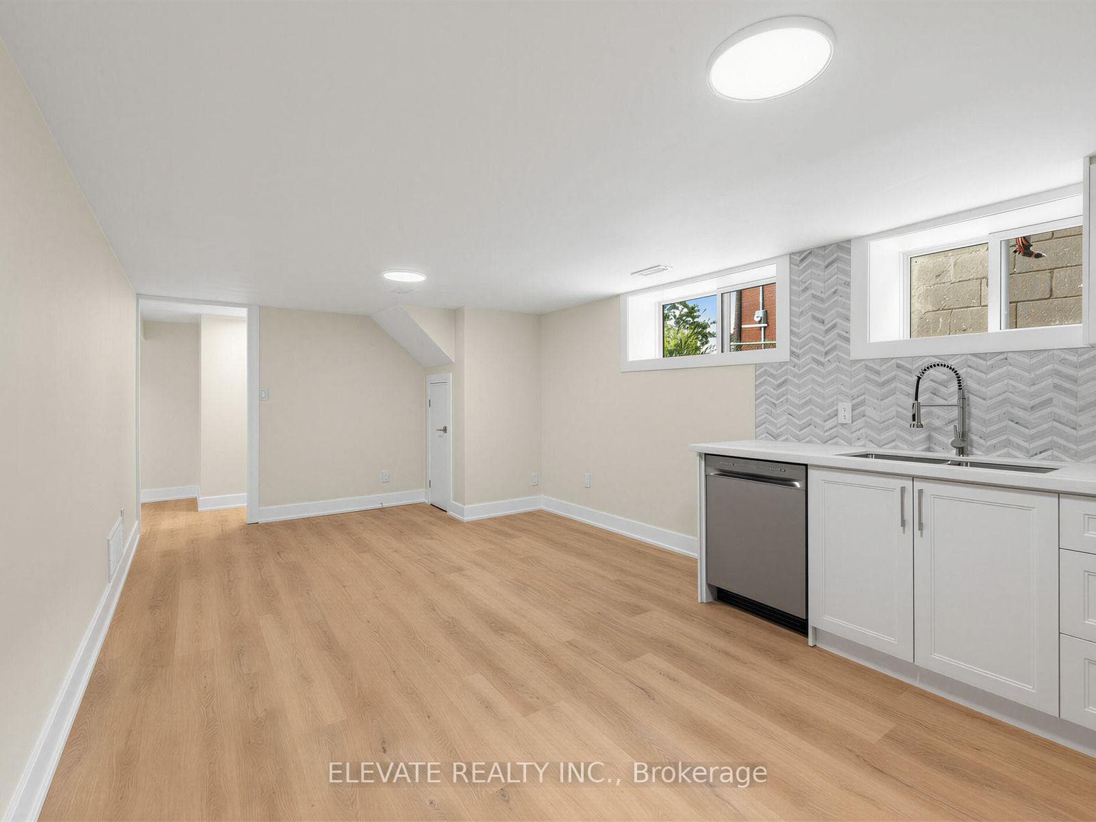 730 Danforth Road photo 26