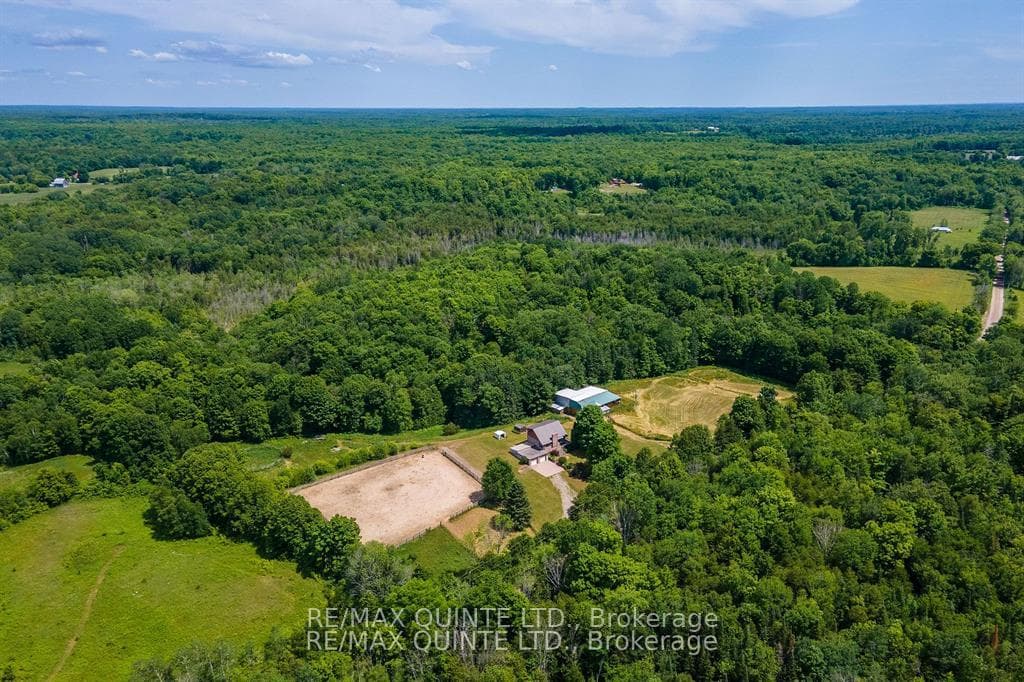 252 Maines Road photo 4