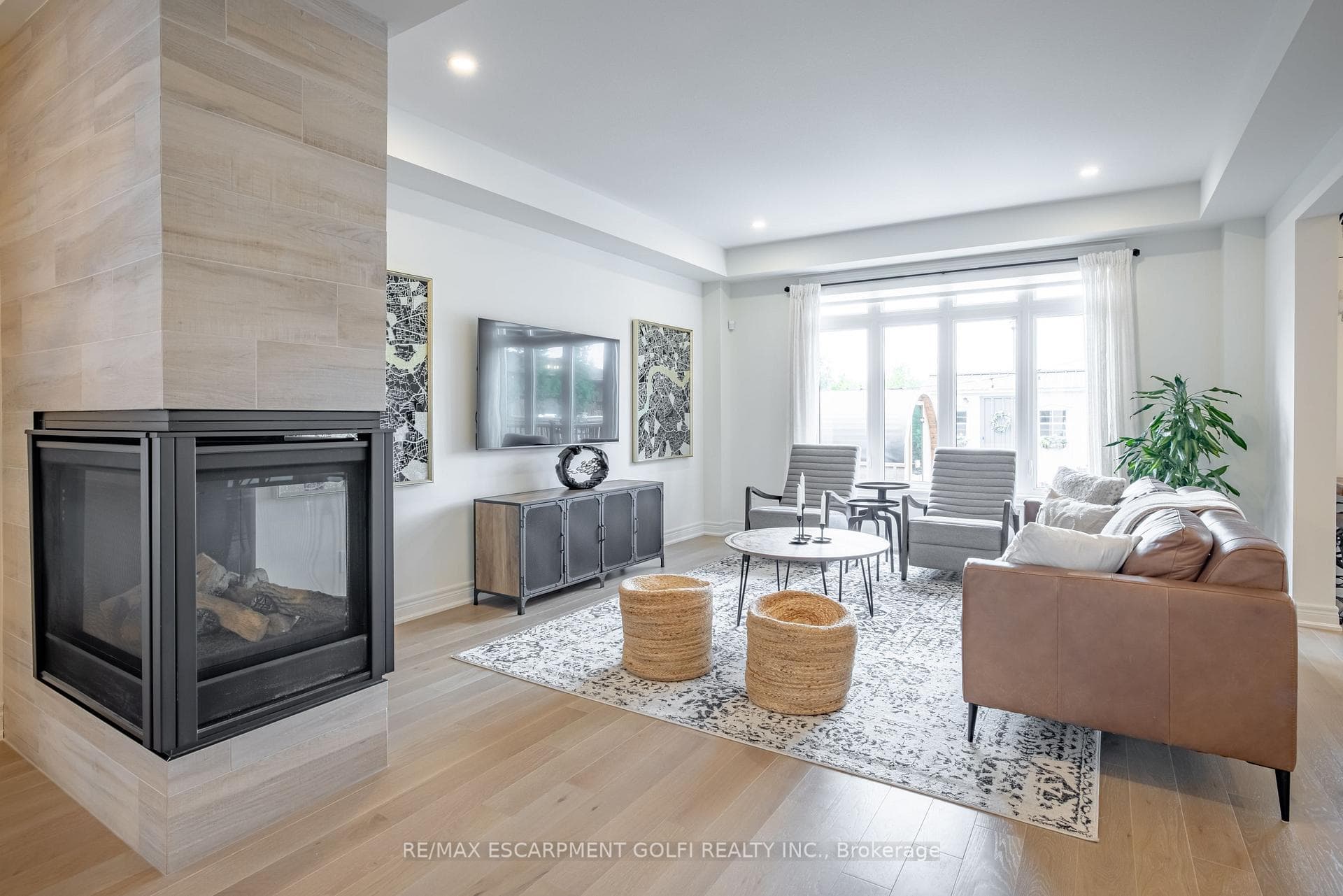 146 Susan Drive photo 6