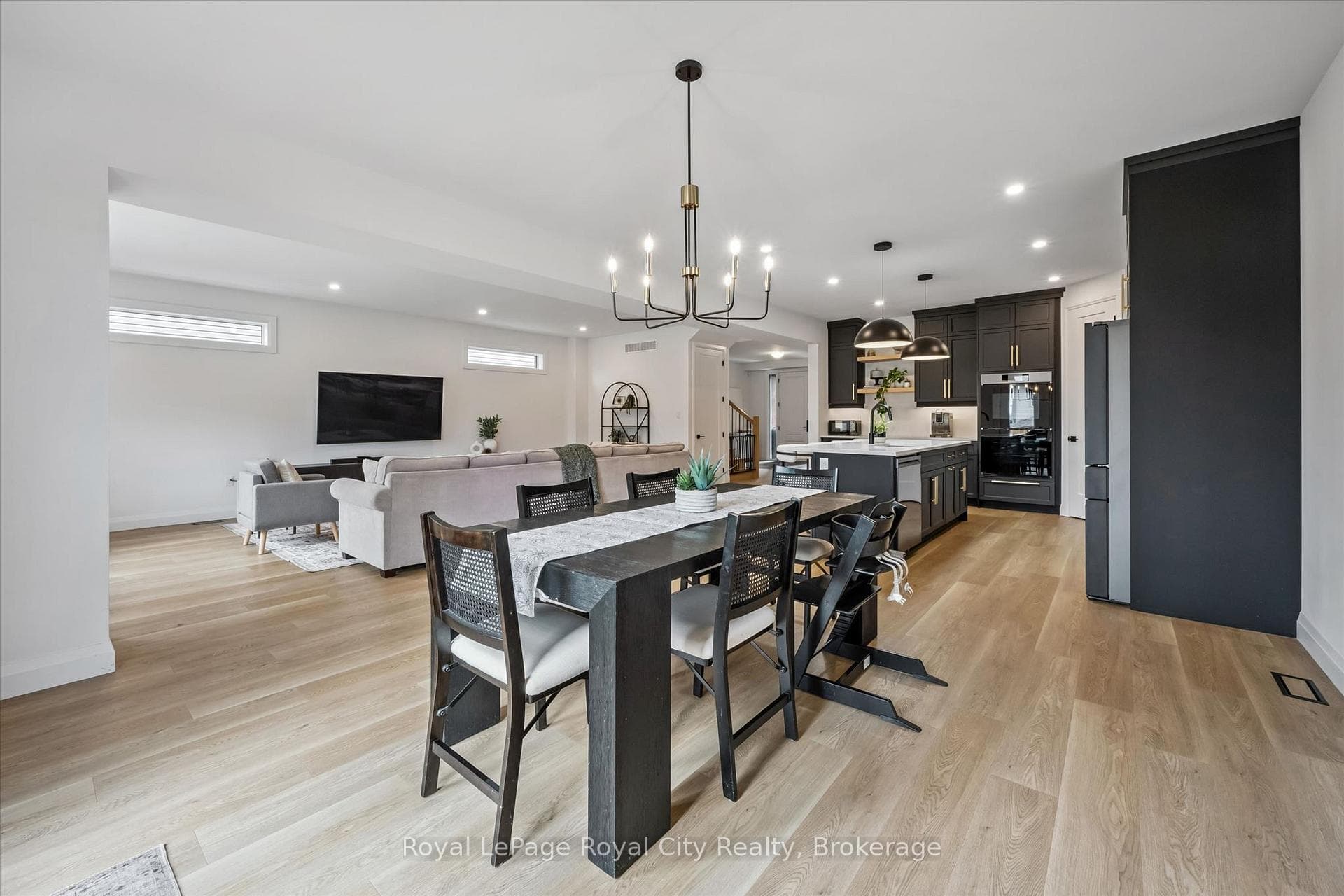 203 Schmidt Drive photo 24