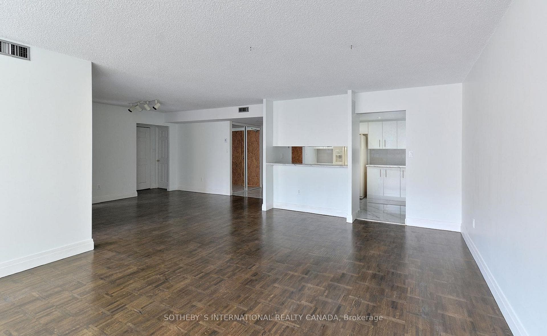 71 Charles Street Unit 302 photo 5