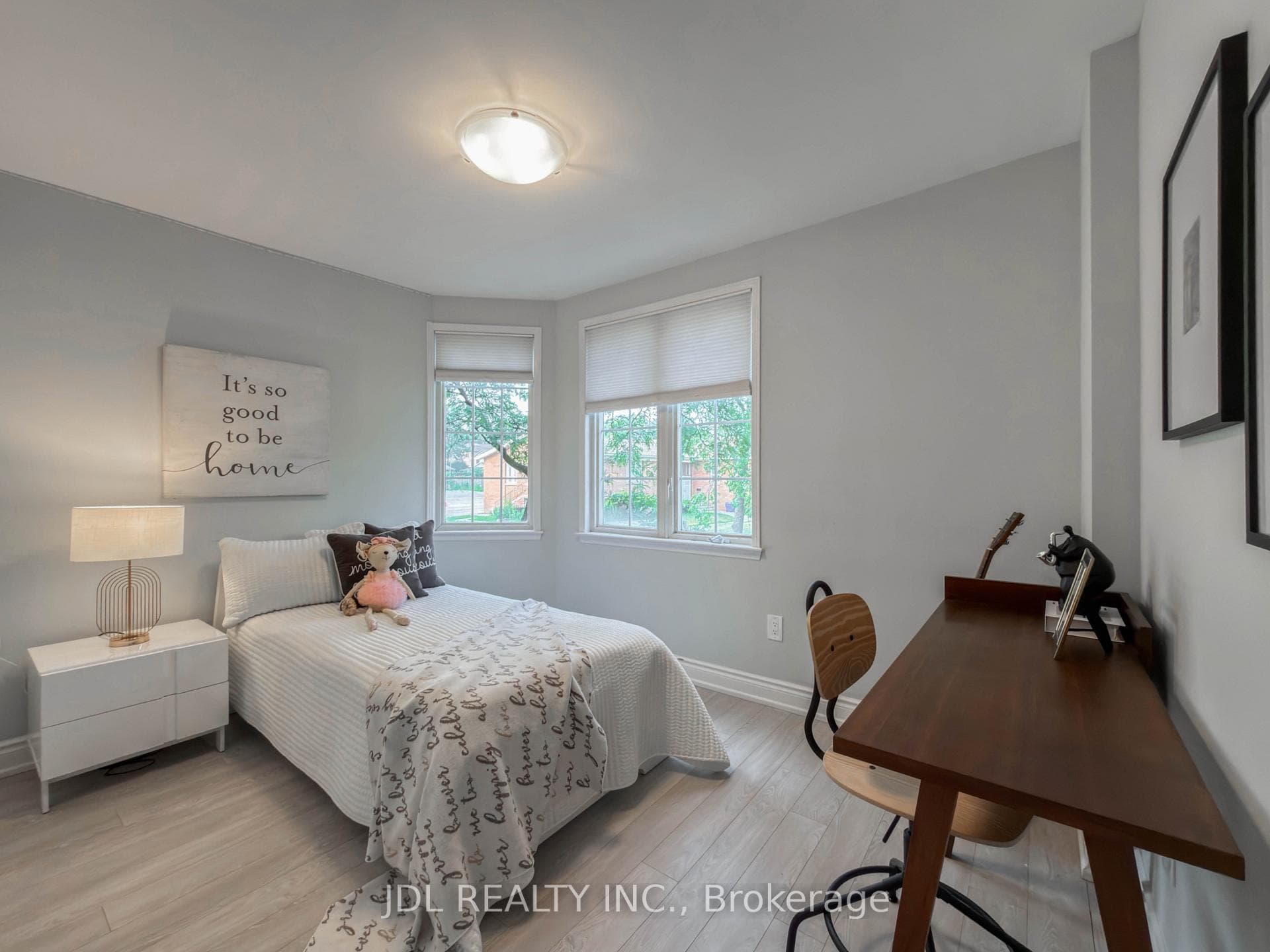 108 Finch Avenue Unit C17 photo 28