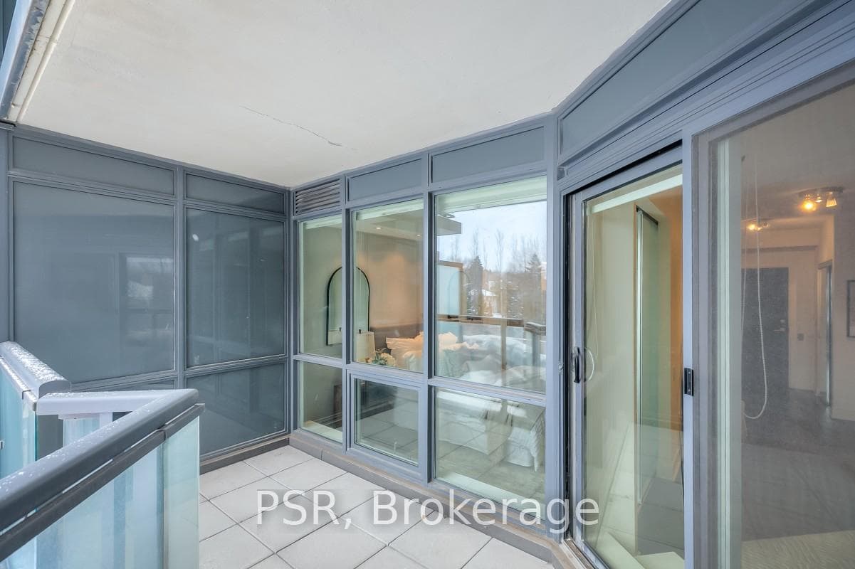 7608 Yonge Street Unit 306 photo 28
