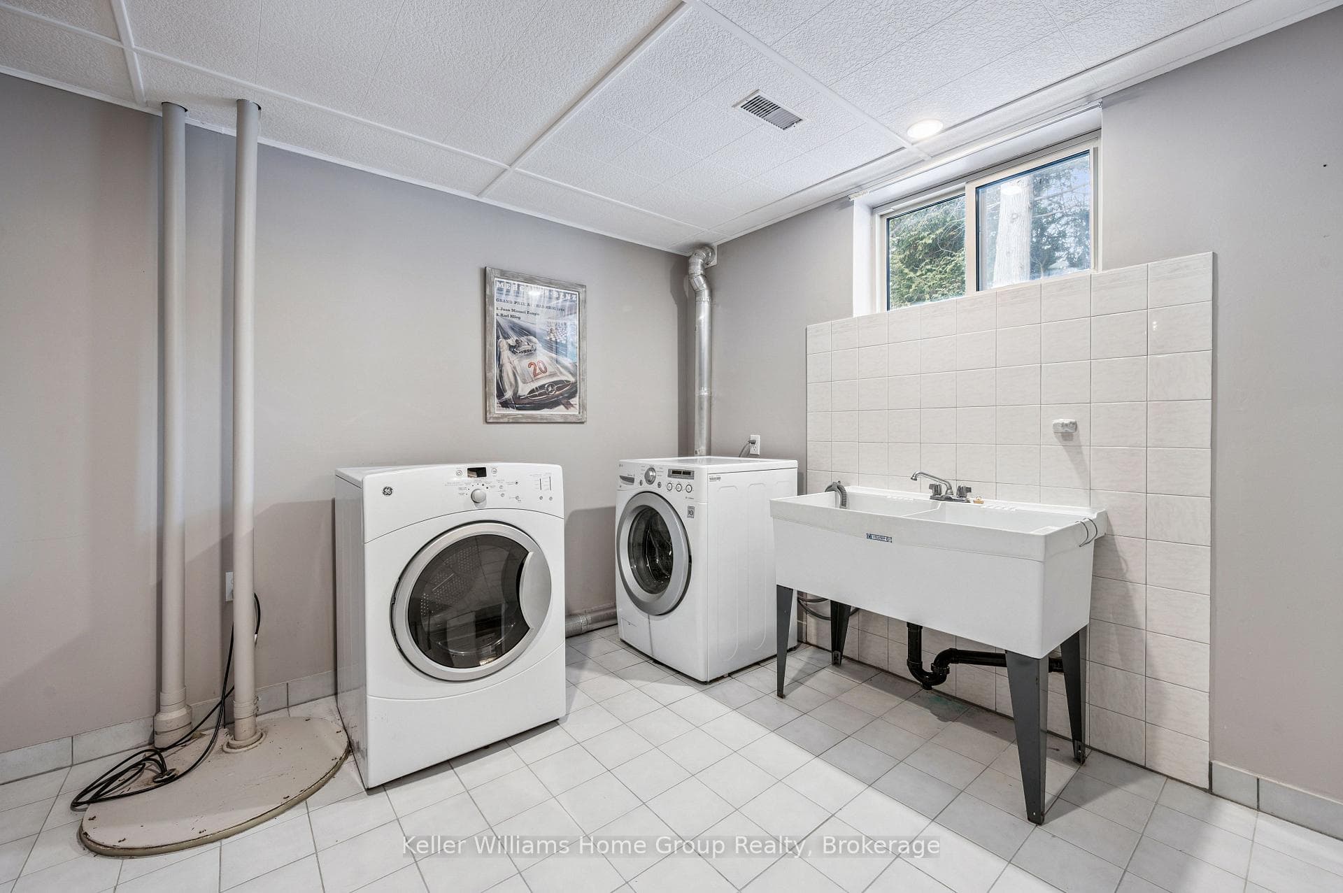 7809 Speedvale Avenue photo 33