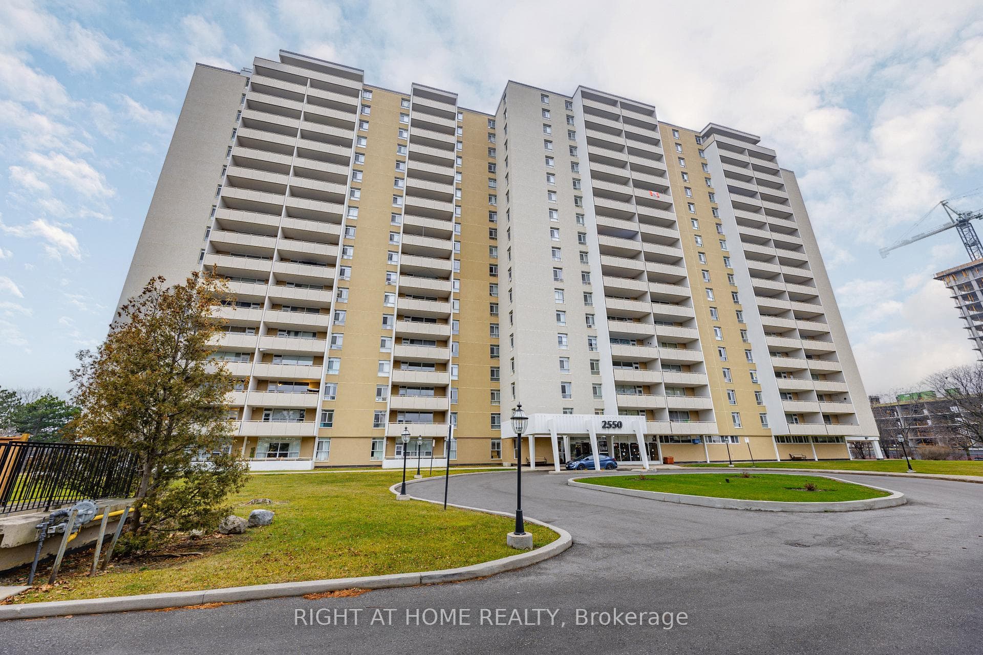 2550 Pharmacy Avenue Unit 1214 photo 1