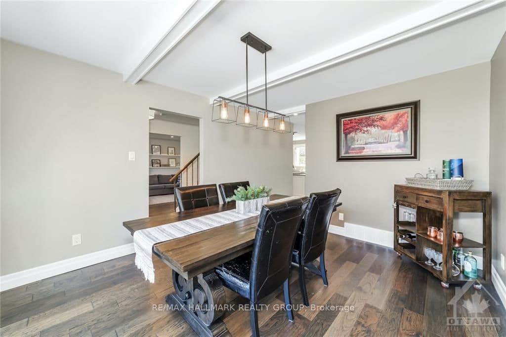 58 SOUTHPARK Drive photo 12