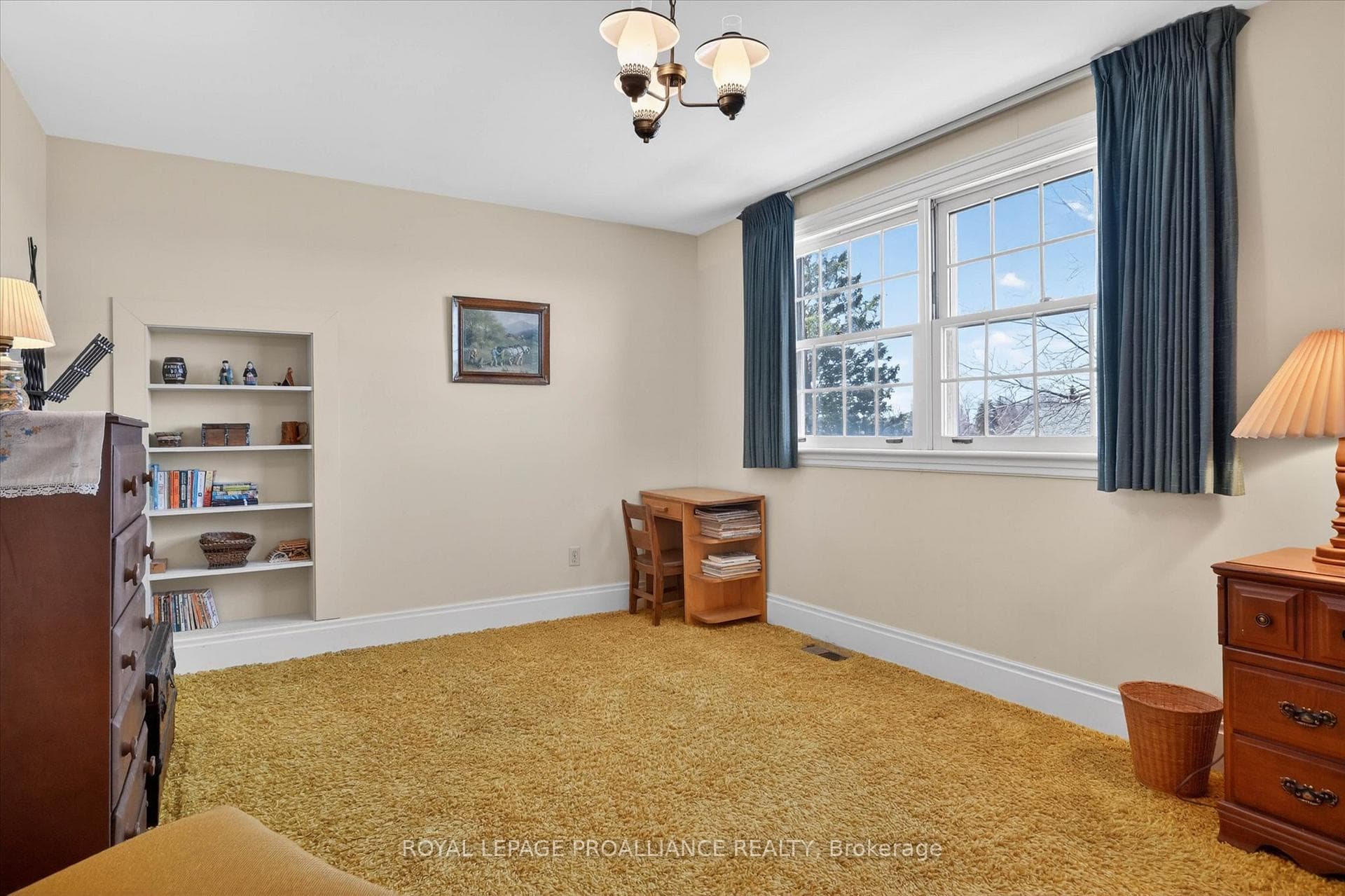 1285 Brealey Drive photo 27