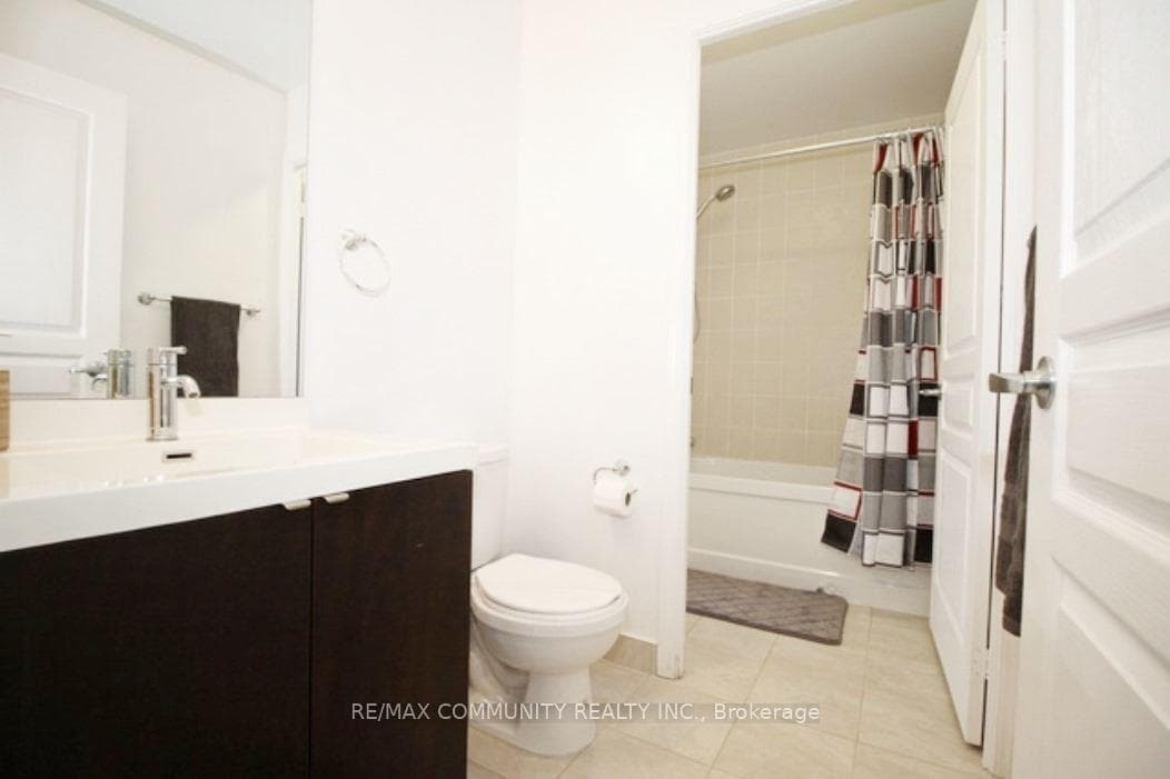352 Front Street Unit 1606 photo 9