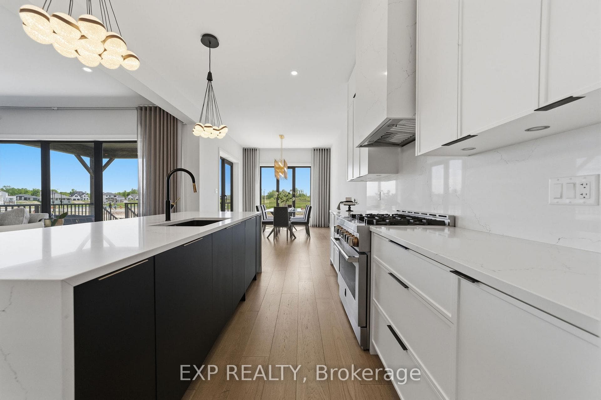 113 Edgewater Boulevard photo 13