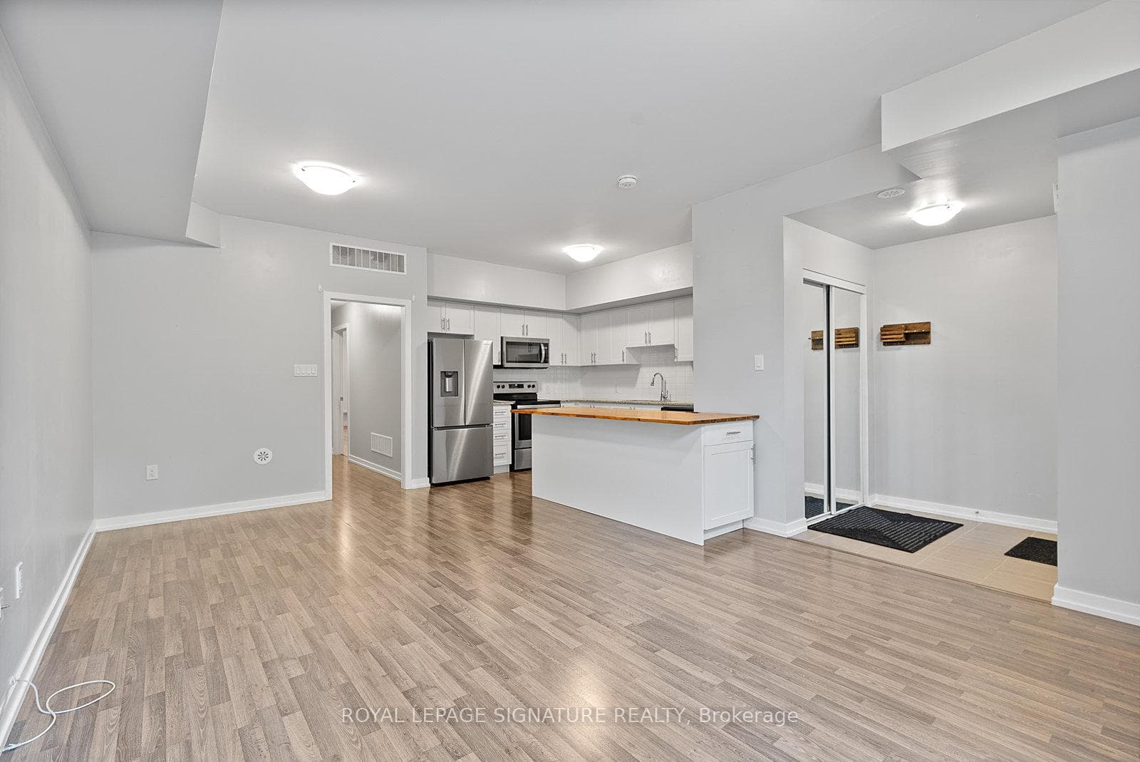 18 WHITAKER Way Unit 149 photo 12