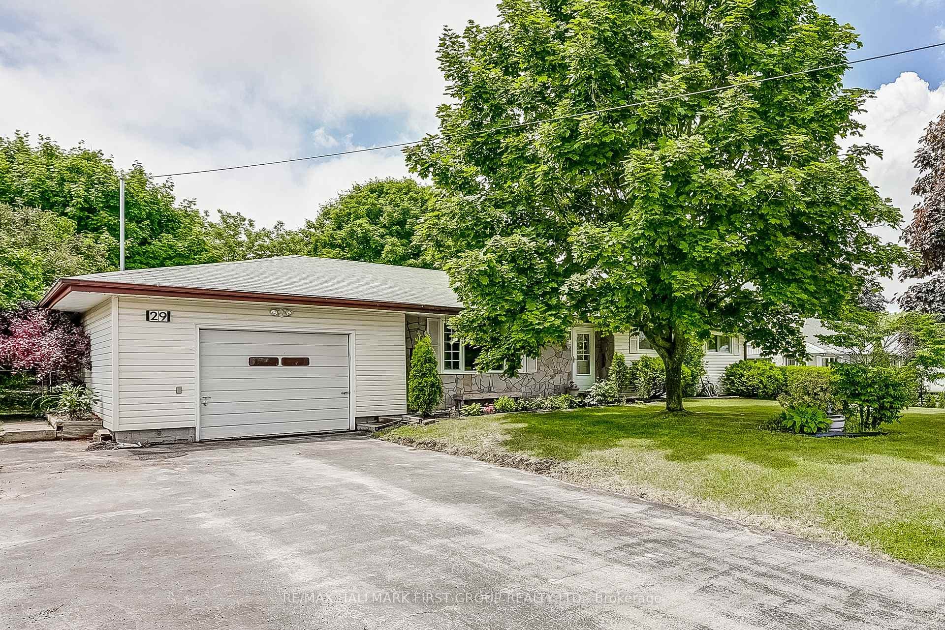 29 Durham St North, Cramahe
