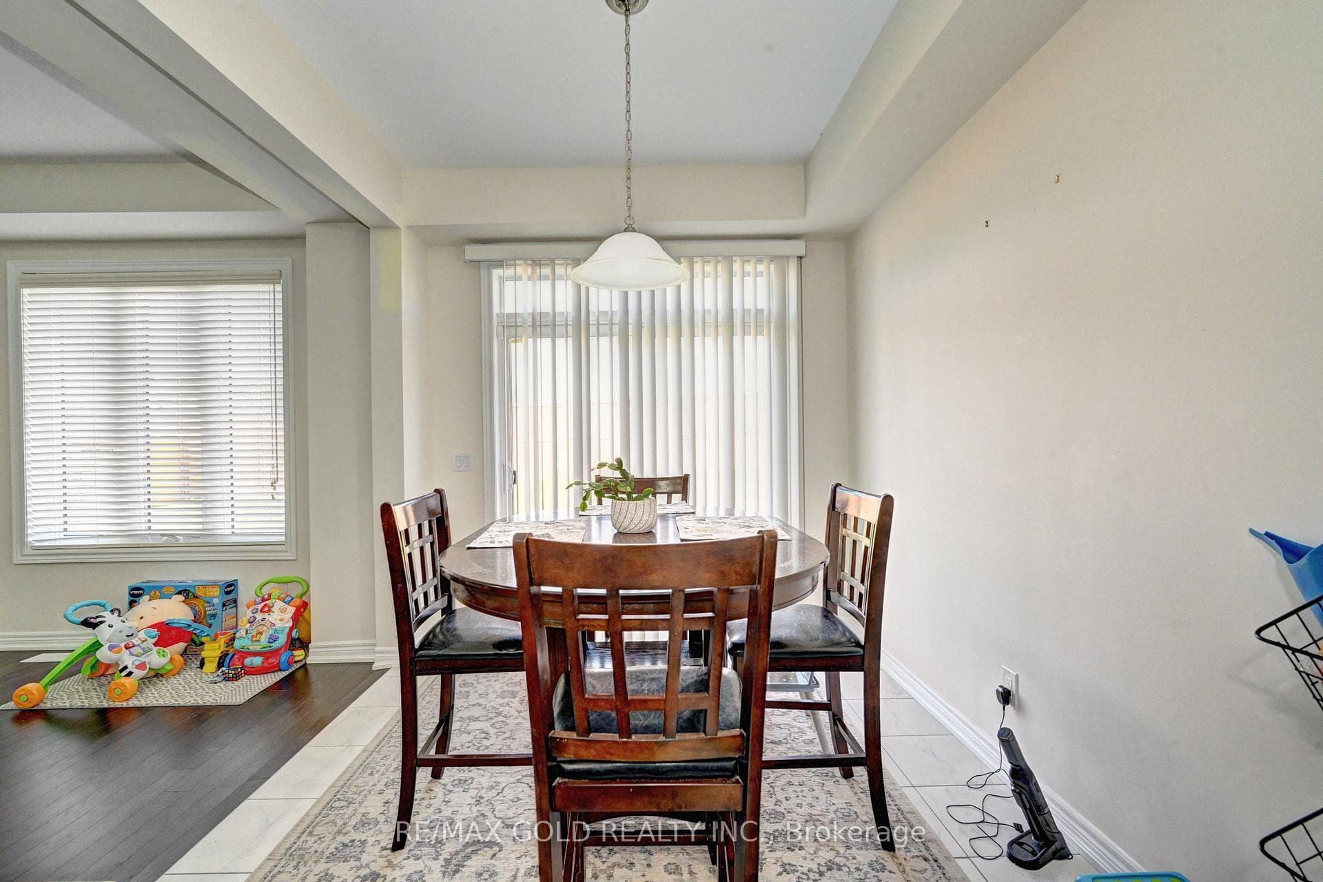 46 Grassbourne Avenue photo 8