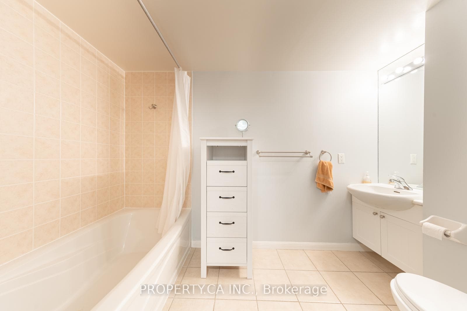 1801 Bayview Avenue Unit 103 photo 10