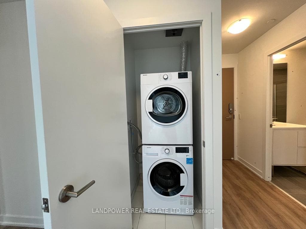 1 Quarrington Lane Unit 1702 photo 22