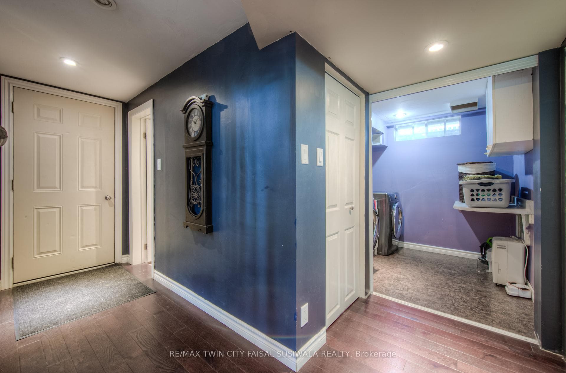 460 East River Road photo 33