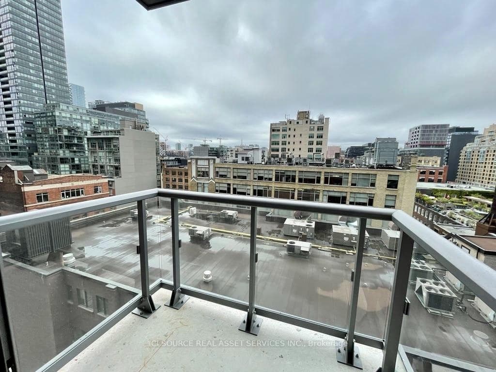 108 Peter Street Unit 920 photo 8