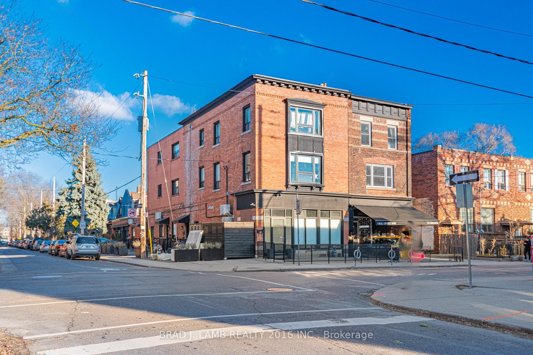 65 Wright Avenue Unit 4 photo 1