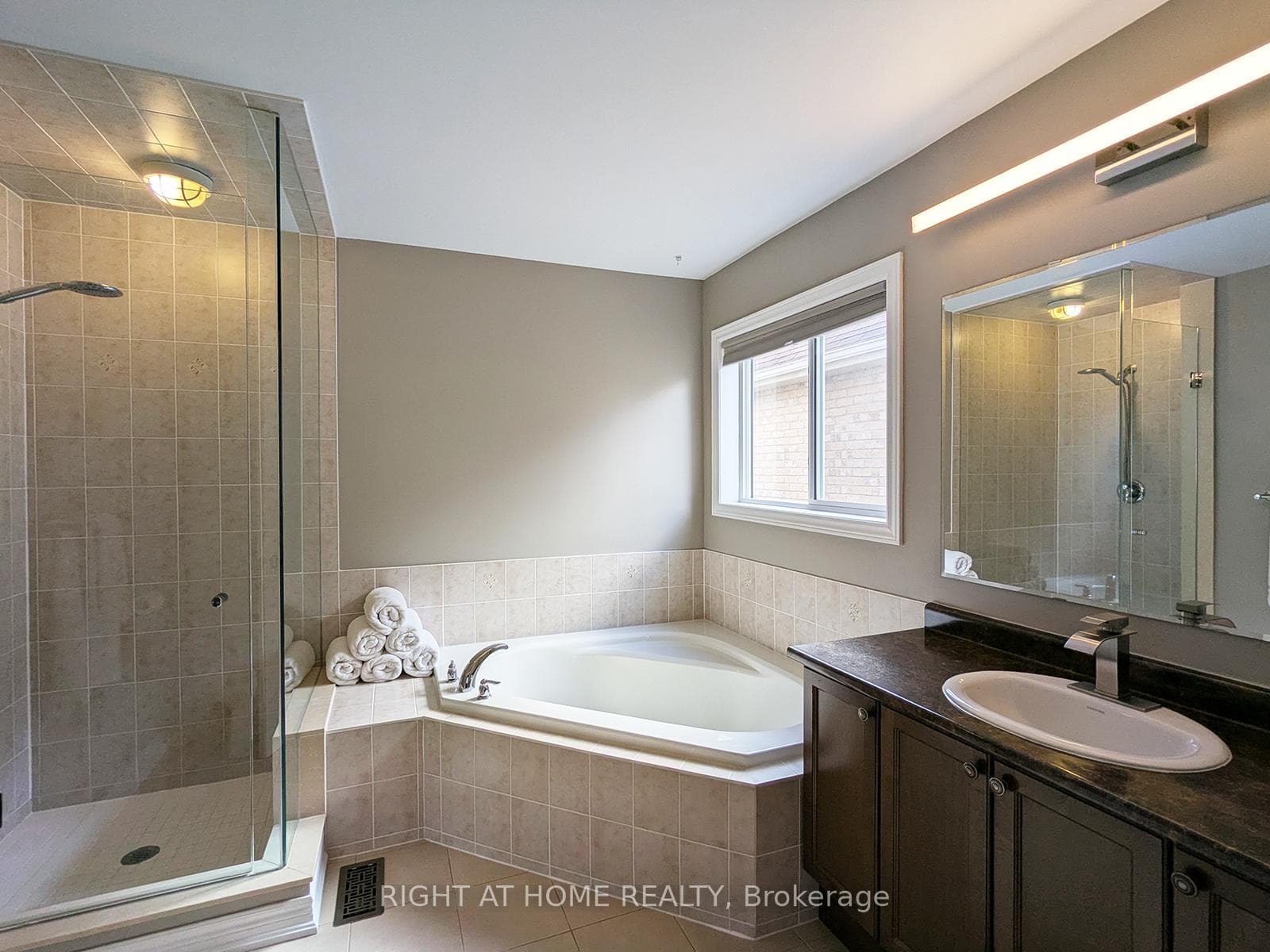 Primary Ensuite