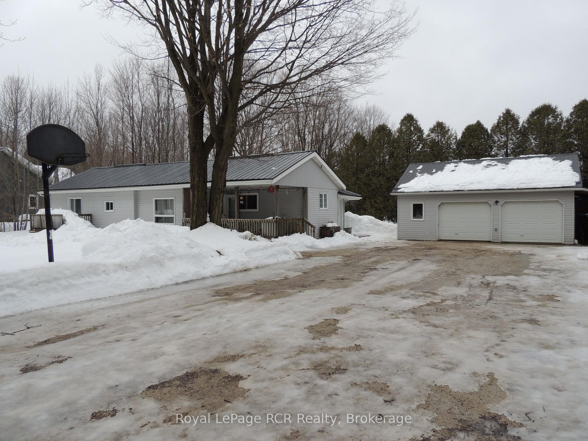 175 NAPOLEAN Street photo 36