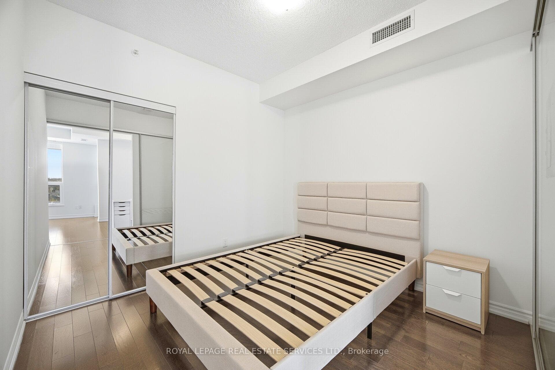 23 Glebe Road Unit 602 photo 17