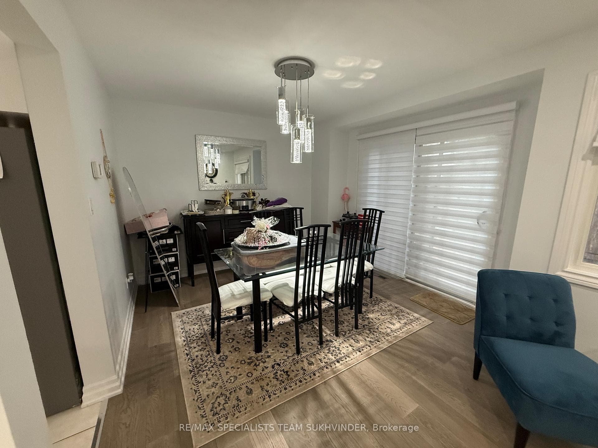 2275 Credit Valley Road Unit 7 photo 8