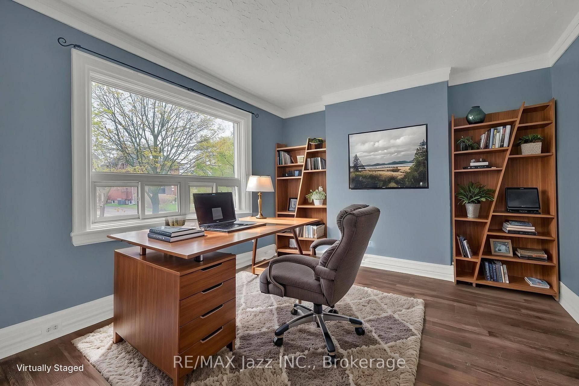 636 Carnegie Avenue photo 5